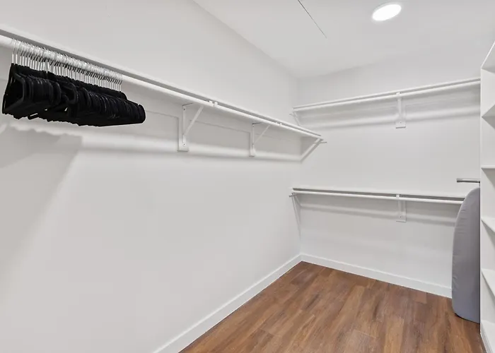 The Corbin 1207 - Culture District Gem Apartment