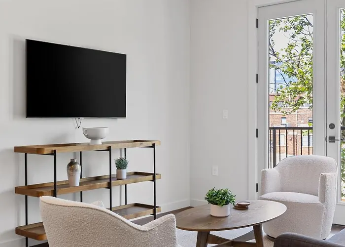 Apartment The Corbin 1207 - Culture District Gem *